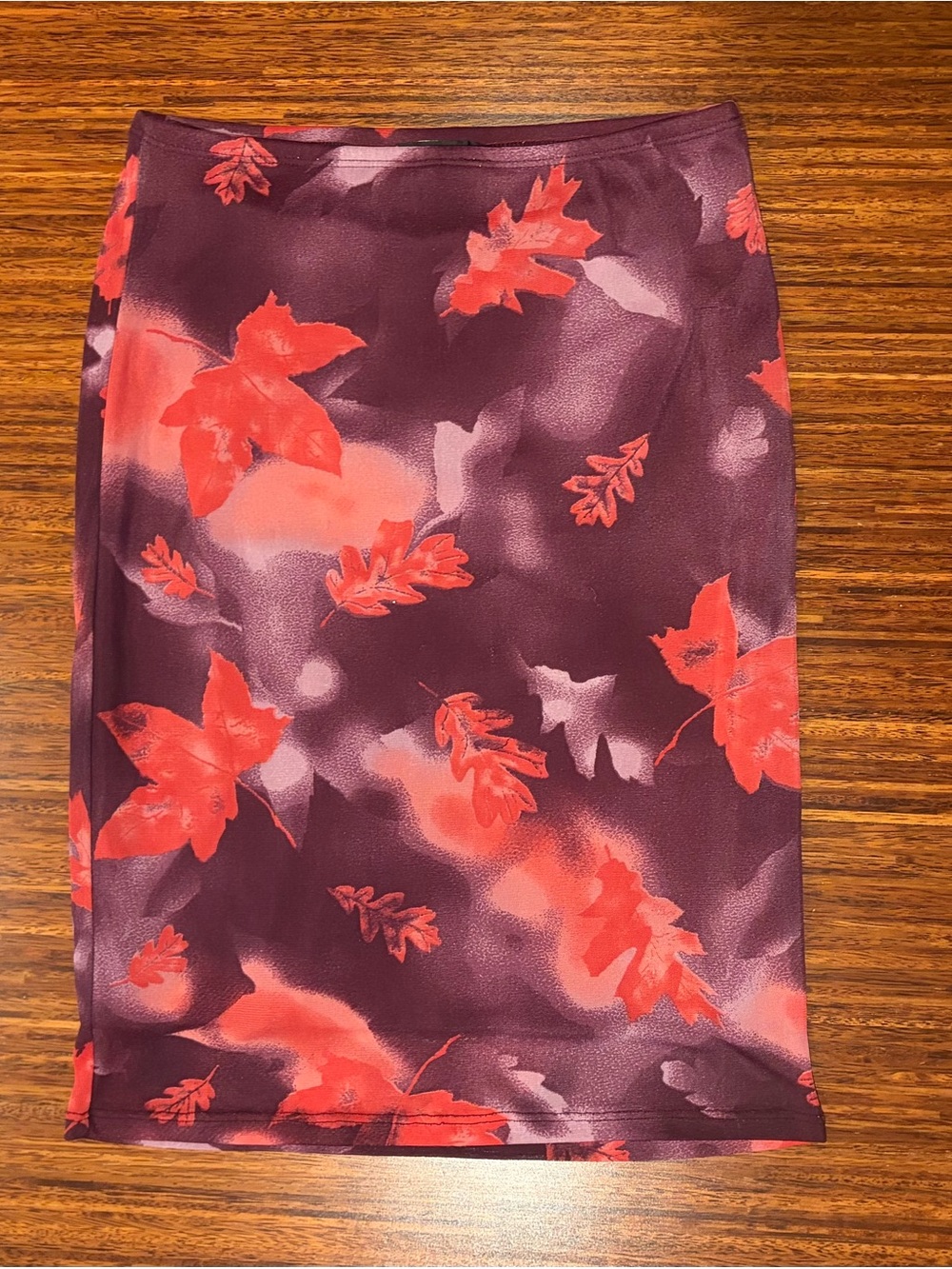 Vintage Y2K low rise Fall Leaf Print Crepe Stretch Midi Skirt - Size S